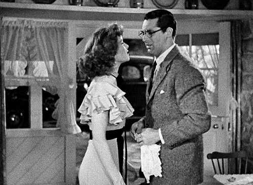Katharine Hepburn & Cary Grant In Bringing Up Baby (1938) Dir. Howard Hawks  