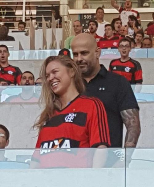 brawnts:  welcome to nation red and black.Ronda Rousey + Flamengo = <3 