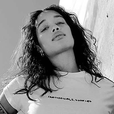 Voir un profil - Seren Buckley 054377f22b87d048261b4caa177915a286a08c5a