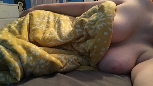 hornypeopleuniverse: No pajamas. Goodnight.