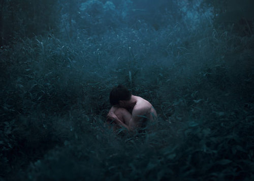 lucy-likes-to-dream:  lucy-likes-to-dream  Into withdrawal by Mike Alegado on Flickr.  