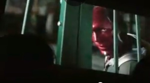 wandaisfierce: Better quality pictures from the leaked Infinity War trailer. OMG!!!