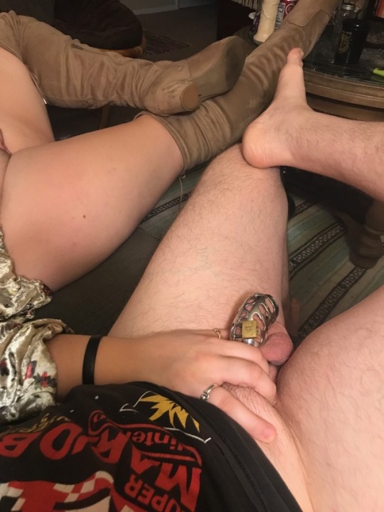 hotvixenwifey:  Another full set posted all together for the first time.  Enjoy 😉 