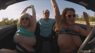 things-that-bounce:  More @ http://things-that-bounce.tumblr.com 