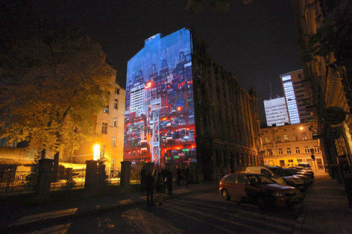 Using the streets as a digital canvas. Oregon’s 130-ft elevator will become a platform for a s