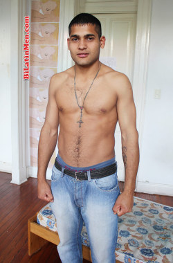  September 4, 2014 »»&gt;  New Out From Bilatinmen  ««&lt; Damien  If you are visiting Latinboyz, Bilatinmen, Nakedpapis, or want to tip me, please use the links at the top of the page.  Thanks! Beto’s Corner  http://betomartinez.tumblr.com/