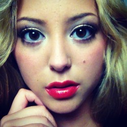 megan-medellin:  #closeup #red #lips #eyes