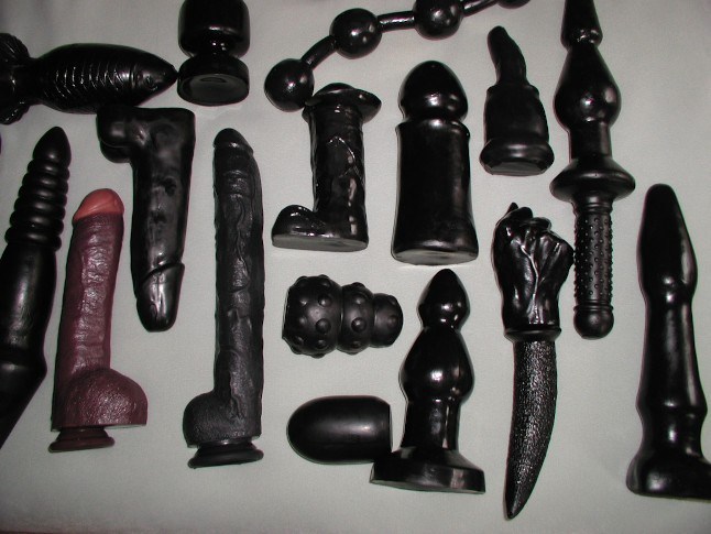 Huge Dildo Collections - How does yours compare?  ^ I would really like to give those