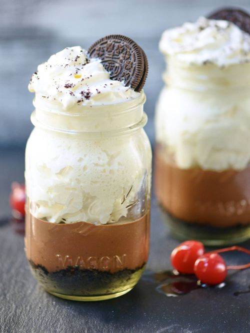 foodffs:  CHOCOLATE OREO PUDDING FOR TWOReally nice recipes. Every hour.Show me what you cooked!