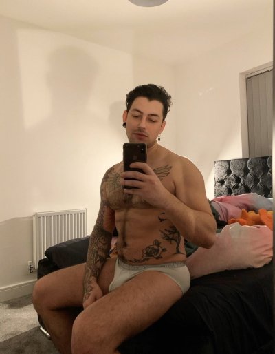 pigboysexposed:He got thick 🐷💪