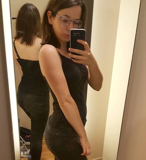 Porn photo survivvor:  her? taking selfies in MY h&m