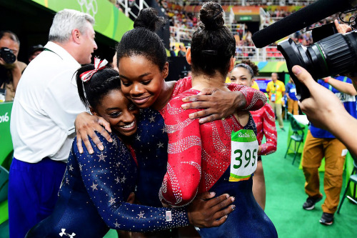 soph-okonedo:US gymnast Simone Biles, US gymnast Gabrielle Douglas, US gymnast Madison Kocian, US gy