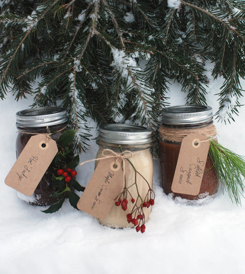 diychristmascrafts:DIY 3 Easy Dessert Sauces from The Merry Thought here. For more festive food go h