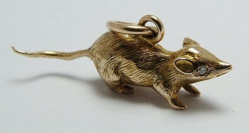 neon-flamingo: Antique Victorian 15ct Gold Rat Charm With Diamond Eyes (Found on sandysvintagecharms