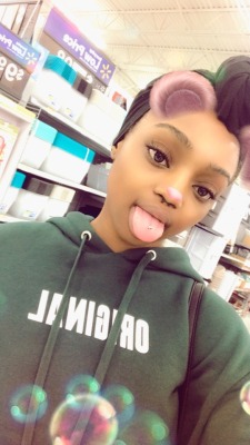 monae-daddysgirl:  Custom pictures and videos