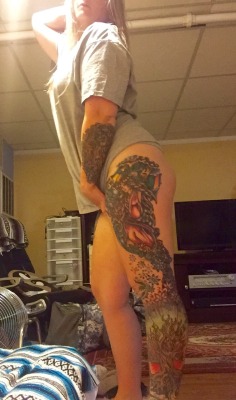 batgirl-lee:  Per request by a special someone ;)  Damn baby love your ink