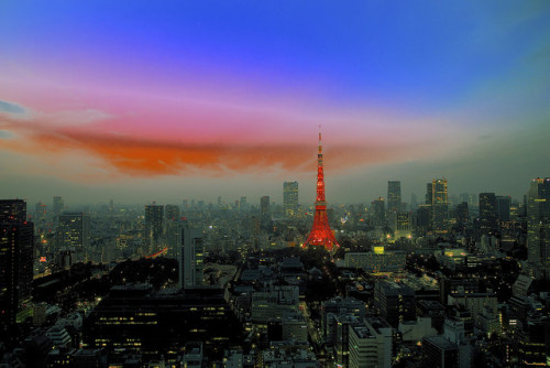 Tokyo evening scape by Masa_N on Flickr.