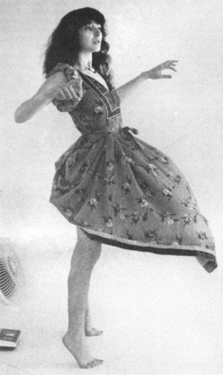 actuallylookbook:Kate Bush