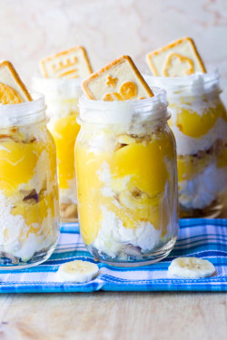 bakeddd:  banana cream pudding parfaits click here for recipe 