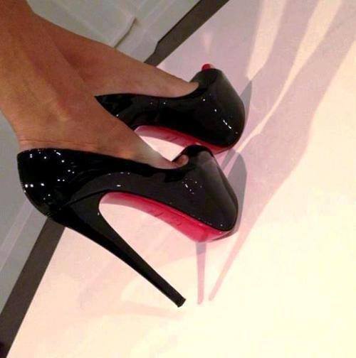sissydonna:  sissydonna:  Where Boys Will Be Girls  Where Boys Will Be Girls