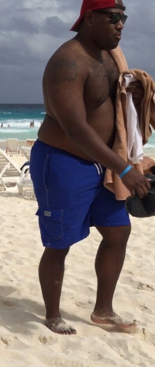 tmckenzie85:  Sexy Thick man on the beach in Cancun, Mexico…he was definitely an attention getter. 