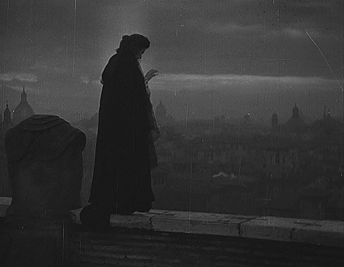 julia-loves-bette-davis:Imperio Argentina in Tosca, 1941  