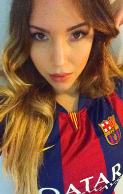themostbeautifulsport:  #Cule @fcbarcelona Send your football selfie