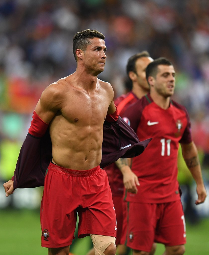 amazingmalenudity:  Cristiano Ronaldo 