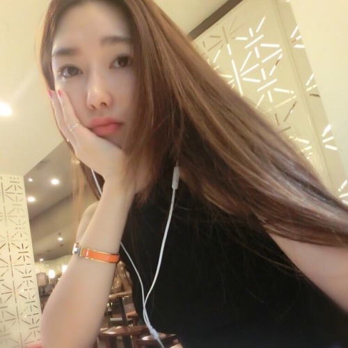 ffmini: Who really likes me? Lonely want to fuck Can you give me your telephone number