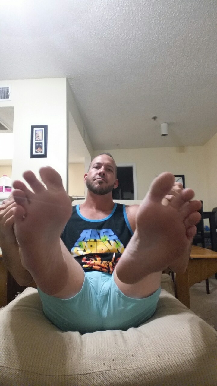 Need some feet on my face today