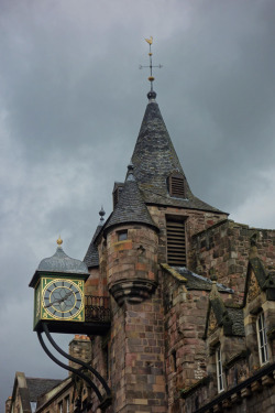 outdoormagic:Edinburgh Clock Tower by Jennifer