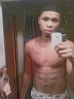 black-m4m:  Teen Trade “Niko Anderson”  FOLLOW… http://black-m4m.tumblr.com/   PICS &amp; VIDEOS OF BIG DICK NIGGAZ WITH CUTE FACES.  