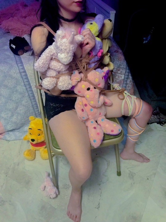 little–pup: A girl and her stuffies ✨ rope and photo by the lovely @stoneyslavegirl  