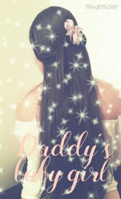 misslittledm:  Can you do my hair, Daddy?🌸🎀