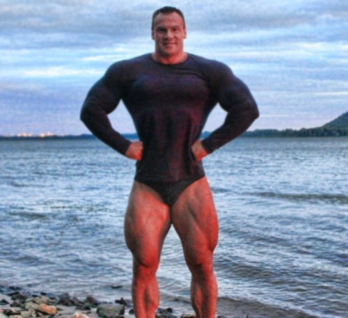 hugemusclegeek:  Andrey Shokin