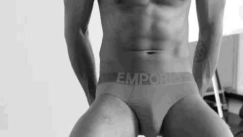 lamarworld1: Calvin Harris bulge