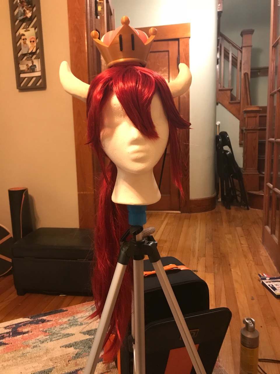 Finished wig, horns and crown all together. Shooting tomorrow most likely ❤️