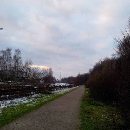 Soft #winter #sky, #railway #tracks And A Bit Of #snow... #Fredenbaumpark #Dortmund (hier: Fredenbaumpark)