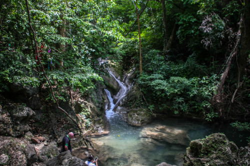 travellingthailand:  Erawan waterfalls 1 - Kanchanaburi 