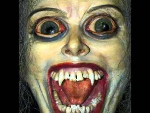daisenseiben:  c0rpseductor:“vampires are too dangerous to have sex with” “oh vampires are like undead that’s so unsexy” you’re all fucking cowards! if you won’t have sex with vampires i’ll do it for you My girl here real happy to hear