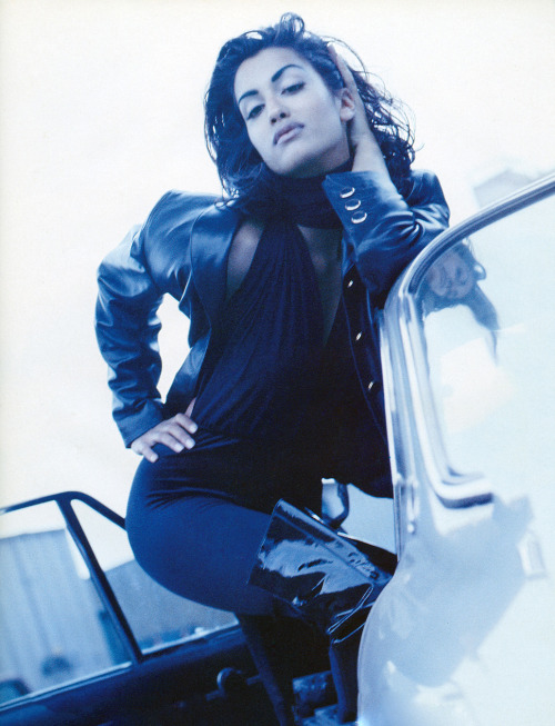 designerleather:Yasmeen Ghauri by Sante D’Orazio for Vogue UK March 1992 Loewe leather jacket, Versa