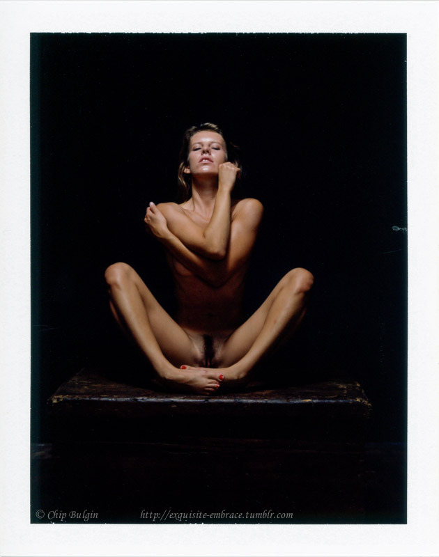 exquisite-embrace:  Keeping Her Chin Up.Model: vexvoir