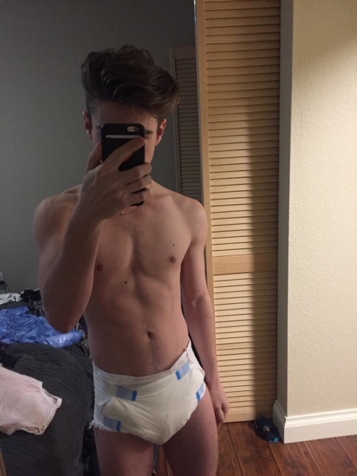 diaperedhipster:  Morning routine. And no adult photos