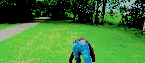 therealjacksepticeye:septicjacks:The game keeps breaking and I haven’t seen any Pokemon so now it’s 