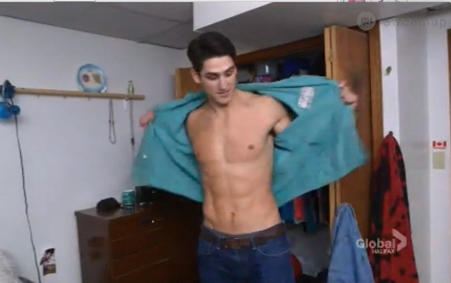 Zach Oleynik shirtless