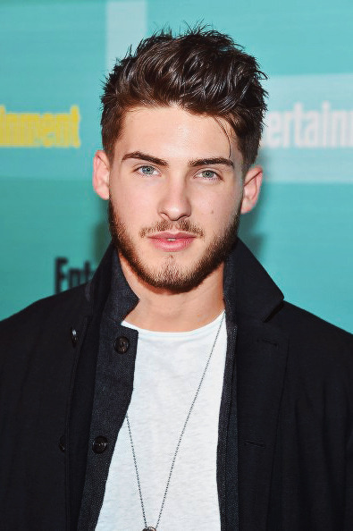 codychristian-edits:    Cody Christian at Entertainment Weekly Hosts Its Annual Comic-Con