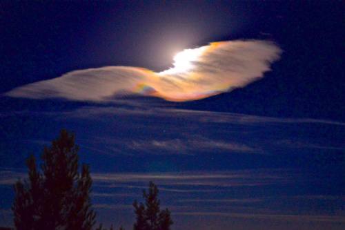 Irridescent supermoon cloudsThis photo was taken in the early hours last on June 24 2013.This was th