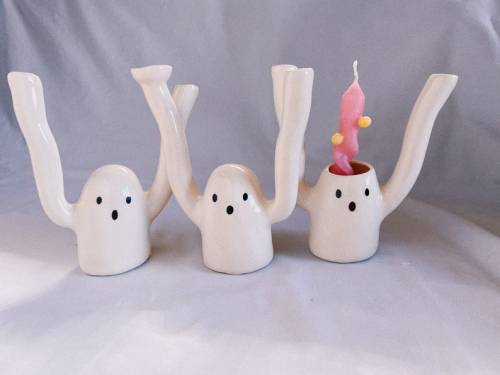 figdays:    Ghost Candle Holder //   Rompotodo