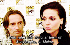  Robert Carlyle and Lana Parrilla - SDCC 2011 