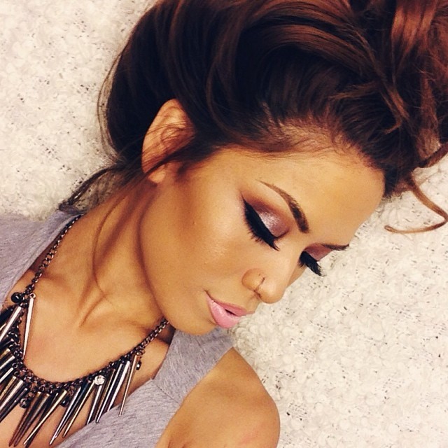 taliotoaheaux:  cheyennekaris:  louboutins-and-fashion:  http://louboutins-and-fashion.tumblr.com/